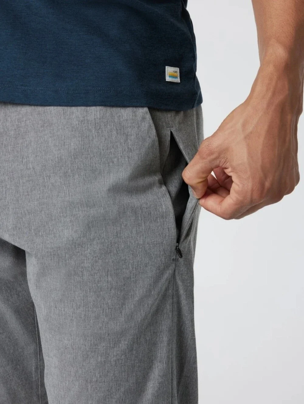 Vuori Men's Aim Pant Concrete 32